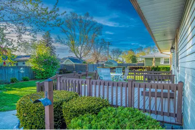 1432  Breeze Ter, Racine, WI 53406 - Photo 2