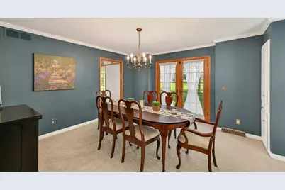 805  Lone Tree Rd, Elm Grove, WI 53122 - Photo 8