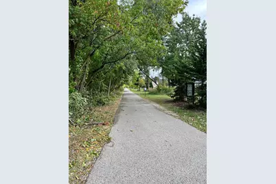 606 S 94th Pl, Milwaukee, WI 53214 - Photo 20