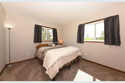 4107  Scarborough Dr, Richfield, WI 53076 - Photo 16