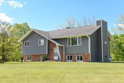 4107  Scarborough Dr, Richfield, WI 53076 - Photo 2