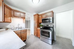 1438 S 95th St, West Allis, WI 53214 - Photo 20