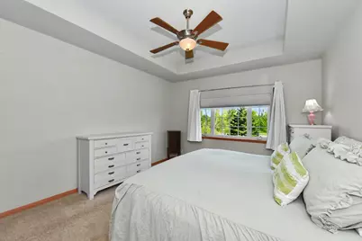 2307  Silver Fox Ct, Waukesha, WI 53188 - Photo 24