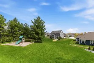 1650 Spruce St, Port Washington, WI 53074 - Photo 36