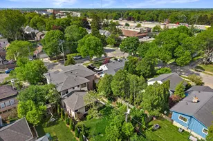 122 W Devon St, Whitefish Bay, WI 53217 - Photo 70