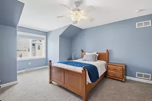 1267 Mary Hill Cir, Hartland, WI 53029 - Photo 30