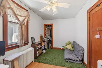 2412 N Dousman St, Milwaukee, WI 53212 - Photo 22