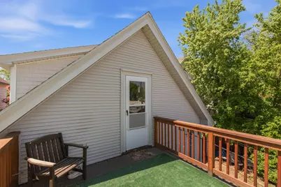 2412 N Dousman St, Milwaukee, WI 53212 - Photo 26