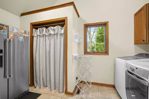 5429 W Yale Dr, Franklin, WI 53132 - Photo 30