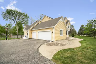 5429 W Yale Dr, Franklin, WI 53132 - Photo 36