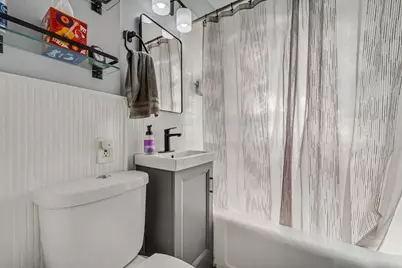 3235 N 77th St, Milwaukee, WI 53222 - Photo 12