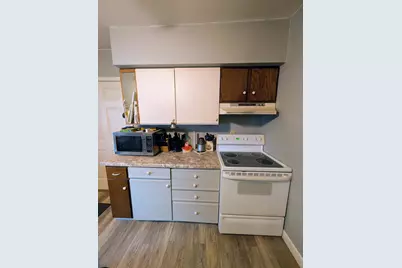 607  George St, Kaukauna, WI 54130 - Photo 12
