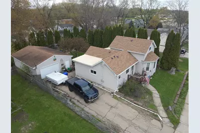 607  George St, Kaukauna, WI 54130 - Photo 4