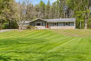 N9W31078 Concord Ct, Delafield, WI 53018 - Photo 2