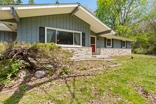 N9W31078 Concord Ct, Delafield, WI 53018 - Photo 4