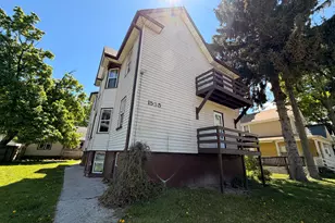 1533 Winslow St, Racine, WI 53404 - Photo 2