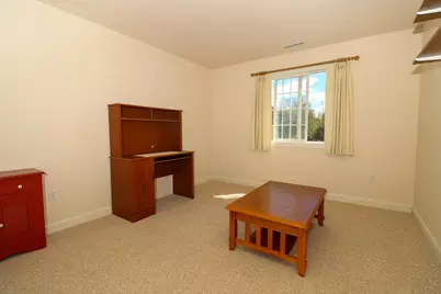 S77W19333  Lakewood Dr, Muskego, WI 53150 - Photo 4