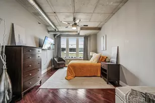 102 N Water St, Milwaukee, WI 53202 - Photo 18