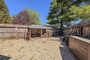 S50W30750 Walnut St, Genesee, WI 53149 - Photo 40