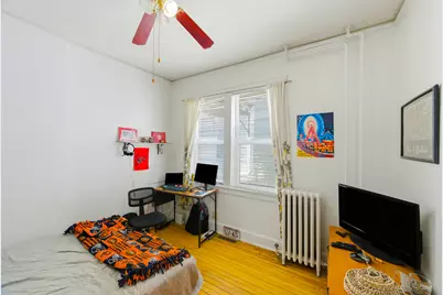 1671 N Marshall St, Milwaukee, WI 53202 - Photo 10