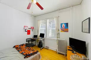1671 N Marshall St, Milwaukee, WI 53202 - Photo 10
