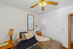1671 N Marshall St, Milwaukee, WI 53202 - Photo 6