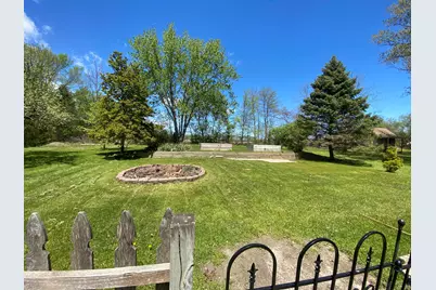 4914  Twin Elms Dr, Racine, WI 53406 - Photo 24