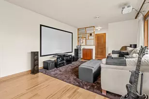 916 S Grand Ave, Waukesha, WI 53186 - Photo 12