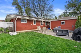 916 S Grand Ave, Waukesha, WI 53186 - Photo 32