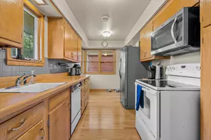 916 S Grand Ave, Waukesha, WI 53186 - Photo 18