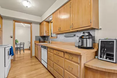 916 S Grand Ave, Waukesha, WI 53186 - Photo 20