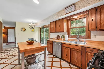W326S7751  Squire Ln, Mukwonago, WI 53149 - Photo 8