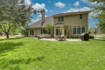N27W26292  Crestview Dr, Pewaukee, WI 53072 - Photo 48