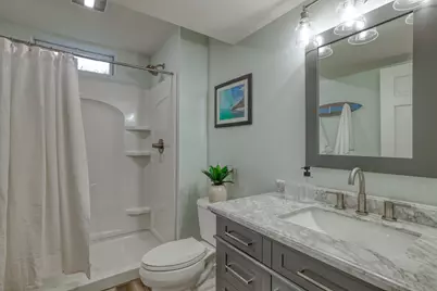 N27W26292  Crestview Dr, Pewaukee, WI 53072 - Photo 32