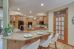 N27W26292 Crestview Dr, Pewaukee, WI 53072 - Photo 24