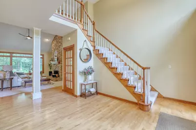 N27W26292  Crestview Dr, Pewaukee, WI 53072 - Photo 18
