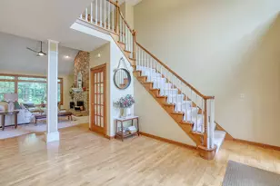 N27W26292 Crestview Dr, Pewaukee, WI 53072 - Photo 18
