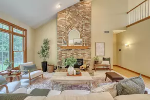 N27W26292 Crestview Dr, Pewaukee, WI 53072 - Photo 14
