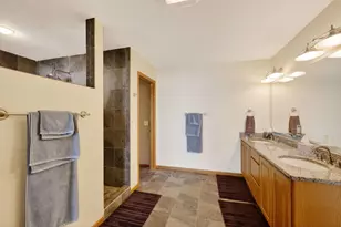 3129 S Sunnyside St, Pleasant Springs, WI 53589 - Photo 18