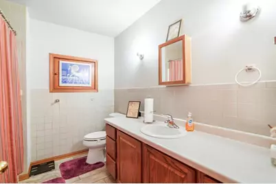 9371 S Chicago Rd, Oak Creek, WI 53154 - Photo 12