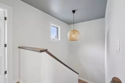 812 S 39th St, Milwaukee, WI 53215 - Photo 16