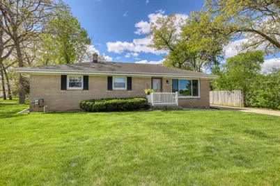 4420 S 37th St, Greenfield, WI 53221 - Photo 28