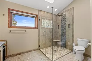 W168N5140 Stonefield Rd, Menomonee Falls, WI 53051 - Photo 22