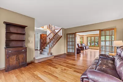 W168N5140  Stonefield Rd, Menomonee Falls, WI 53051 - Photo 12