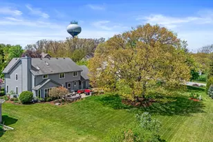 W168N5140 Stonefield Rd, Menomonee Falls, WI 53051 - Photo 4