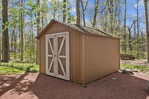 S54W23631 Maple Hill Ct, Waukesha, WI 53189 - Photo 24