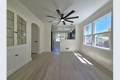 3018 N 77th St, Milwaukee, WI 53222 - Photo 12