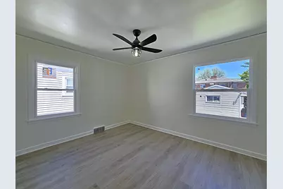 3018 N 77th St, Milwaukee, WI 53222 - Photo 36
