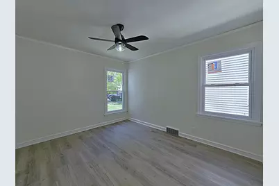 3018 N 77th St, Milwaukee, WI 53222 - Photo 38