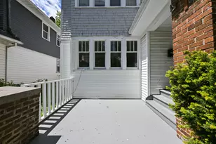 2633 N 50th St, Milwaukee, WI 53210 - Photo 2